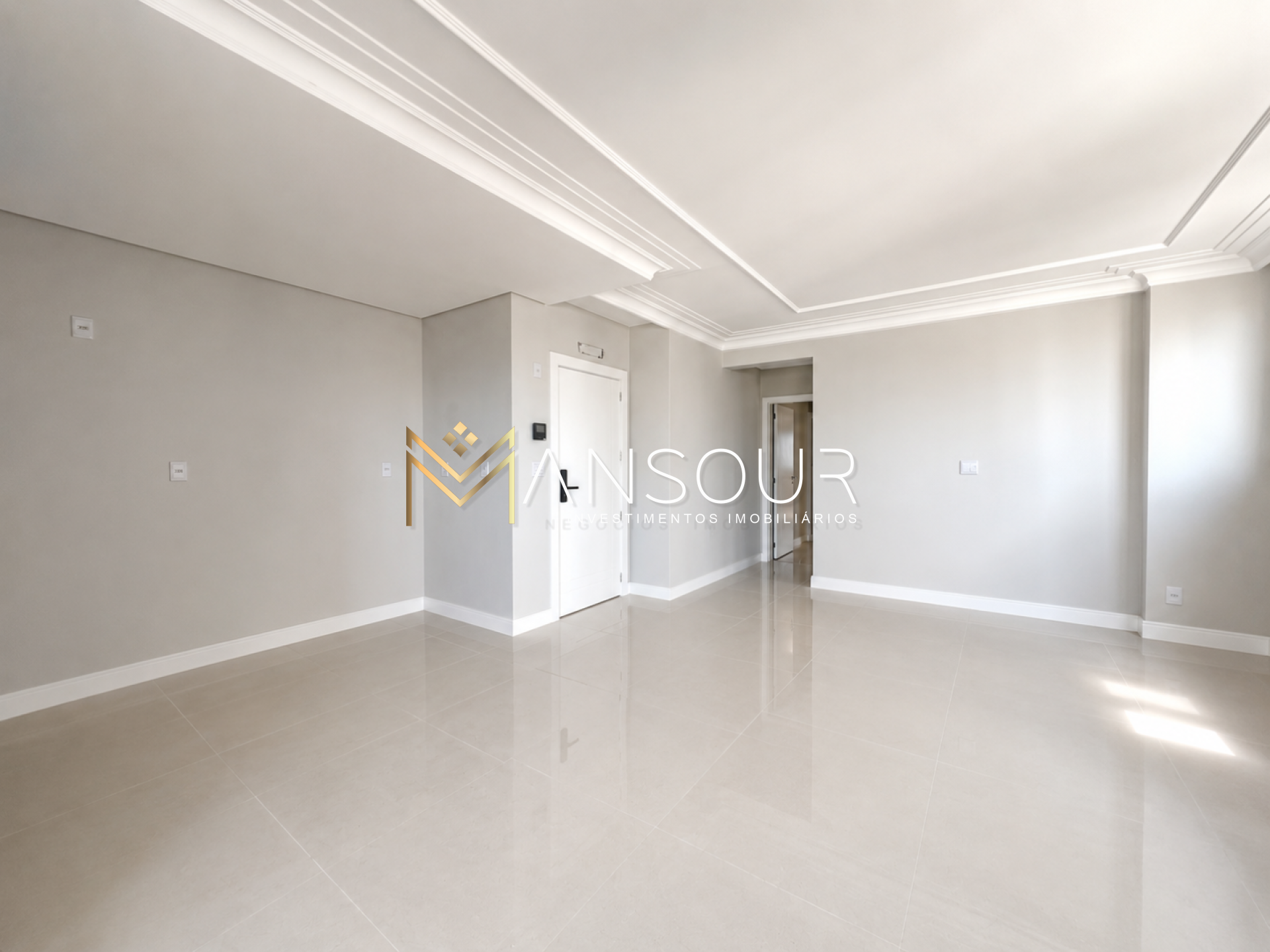 Apartamento Para Vender 02 suítes no bairro Centro em Itapema