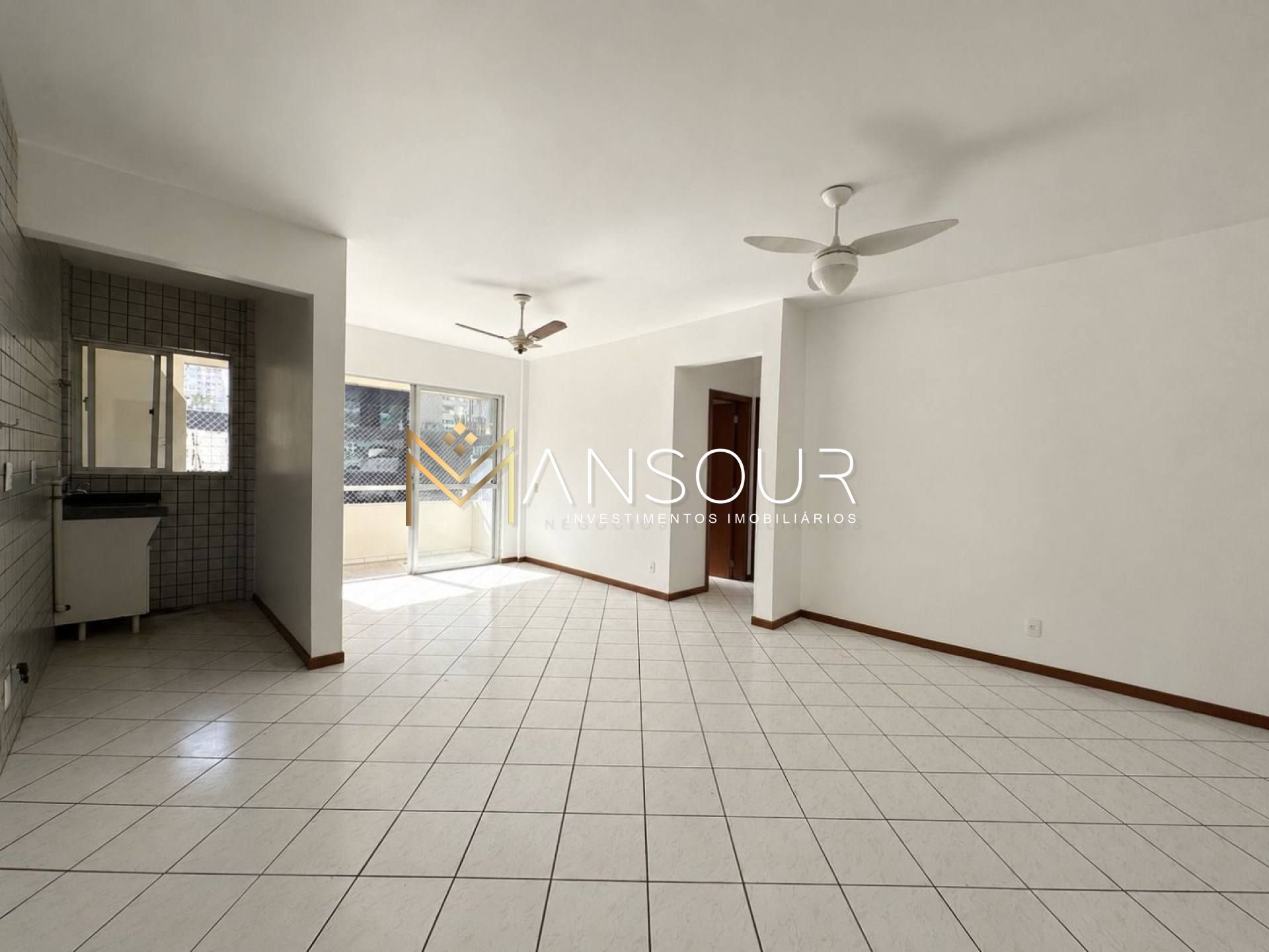 Apartamento Para Vender no bairro Meia Praia em Itapema