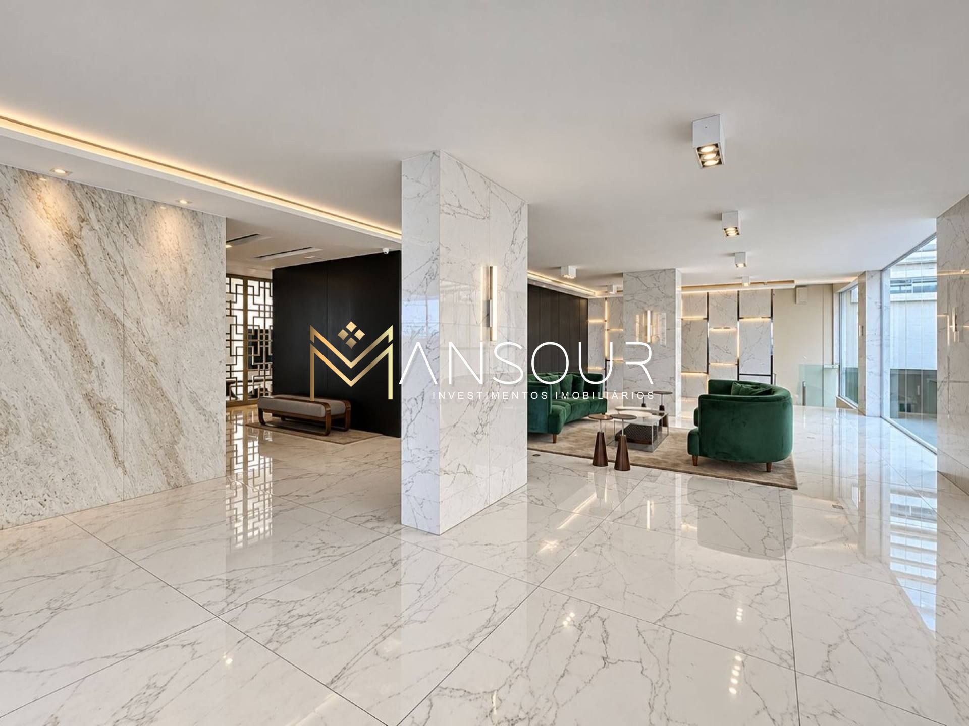 Apartamento Para Vender com 02 quartos e 01 suíte no bairro Centro em Balneário Camboriú
