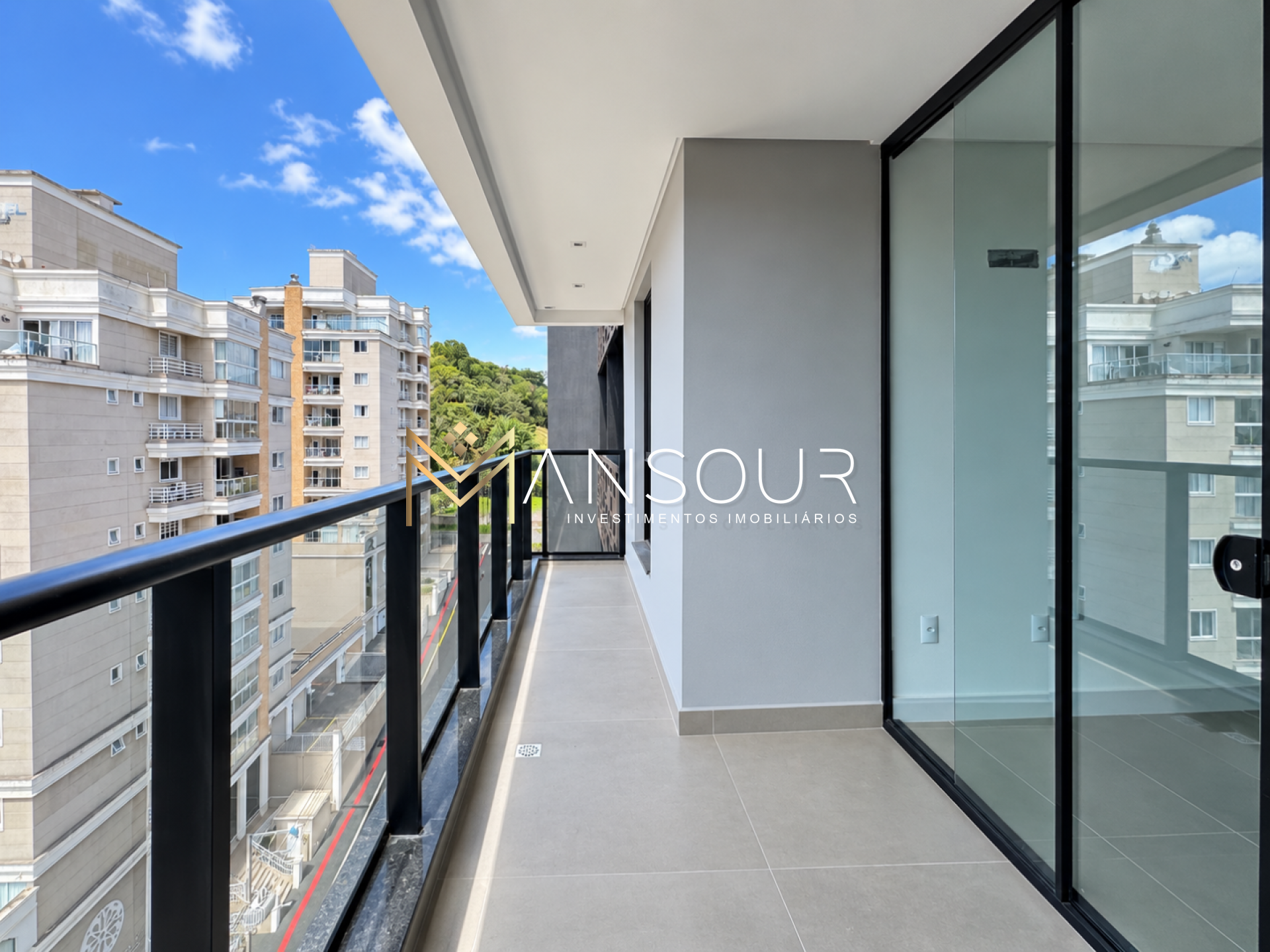 Apartamento Para Vender com 01 quarto e 01 suíte no bairro Meia Praia em Itapema