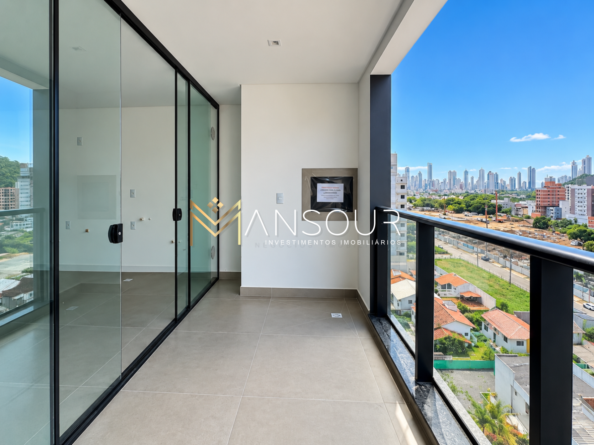 Apartamento Para Vender com 01 quarto e 01 suíte no bairro Meia Praia em Itapema