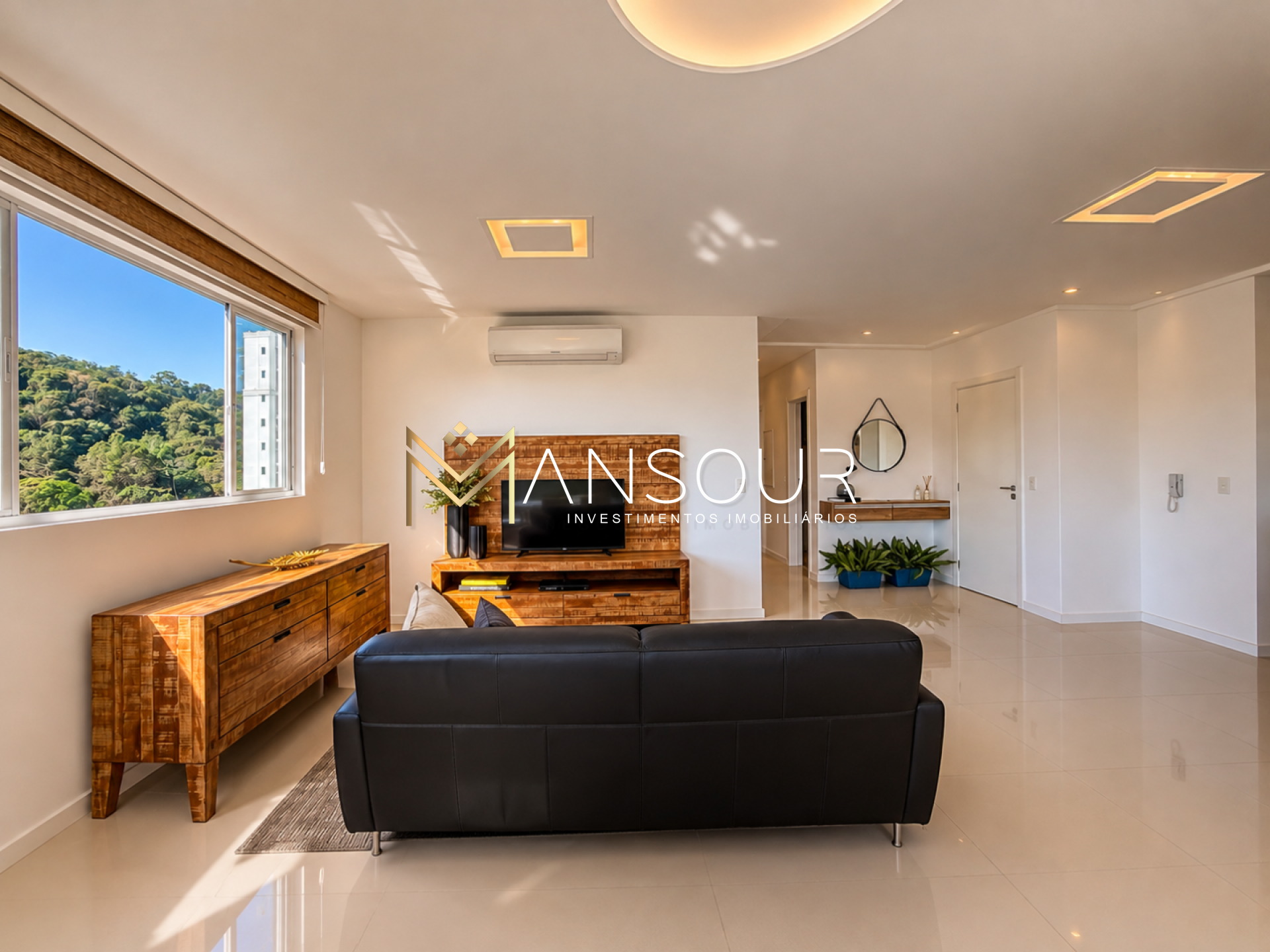 Apartamento Para Vender 02 suítes no bairro Pioneiros em Balneário Camboriú