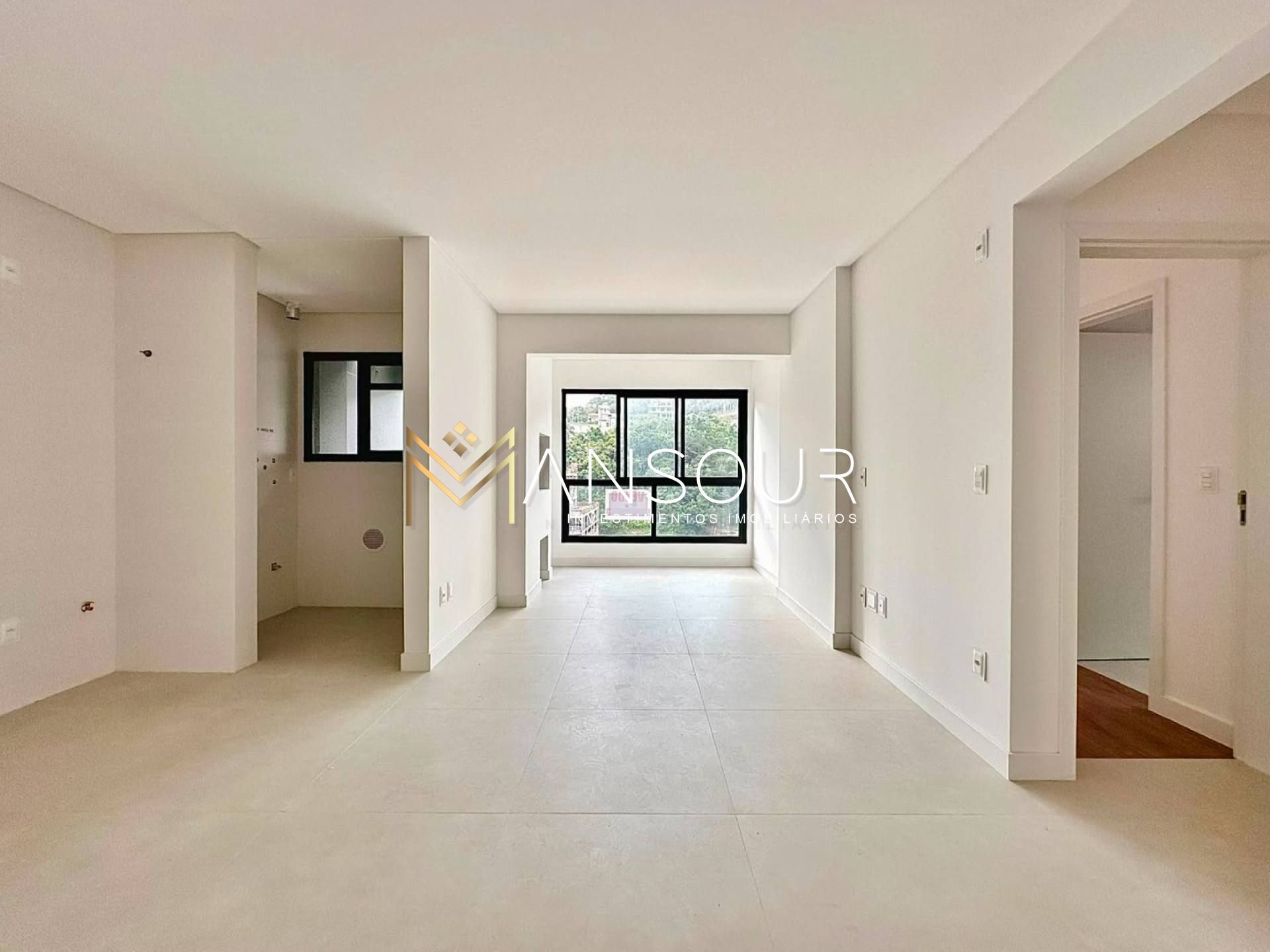 Apartamento Para Vender com 02 suítes no bairro Morretes em Itapema