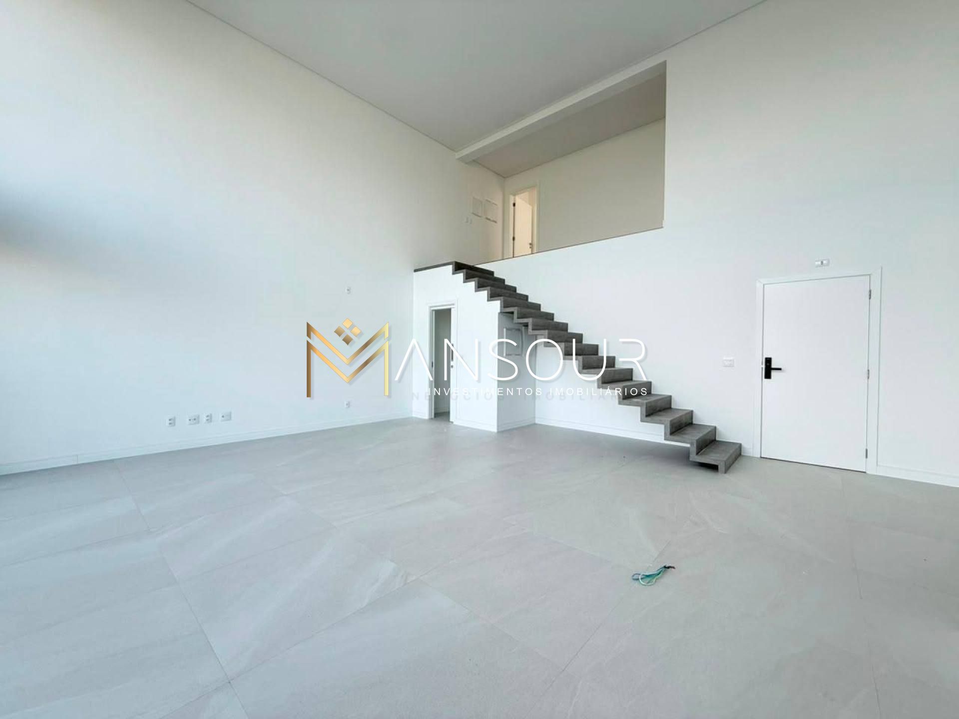Apartamento Para Vender com 02 suítes no bairro Jardim Dourado  em Porto Belo