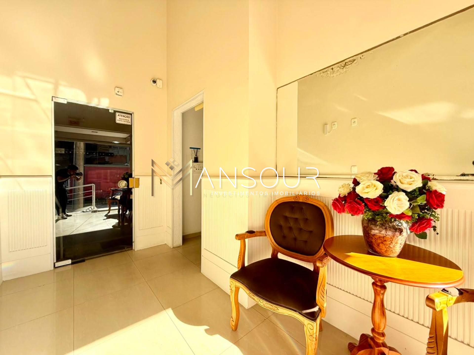 Apartamento Para Vender com 02 quartos e 01 suíte no bairro Morretes em Itapema