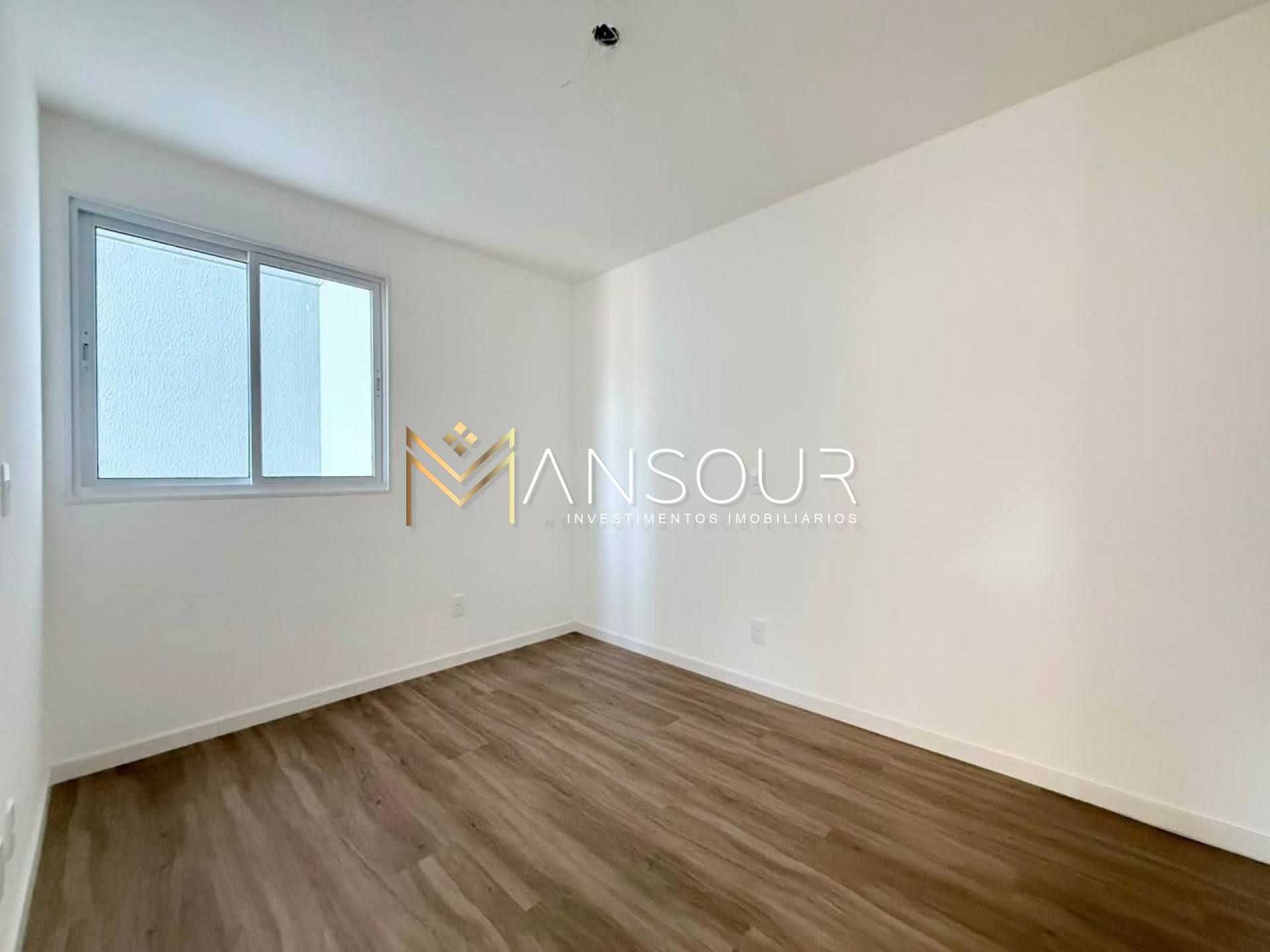 Apartamento Para Vender com 02 quartos no bairro Alto São Bento  em Itapema