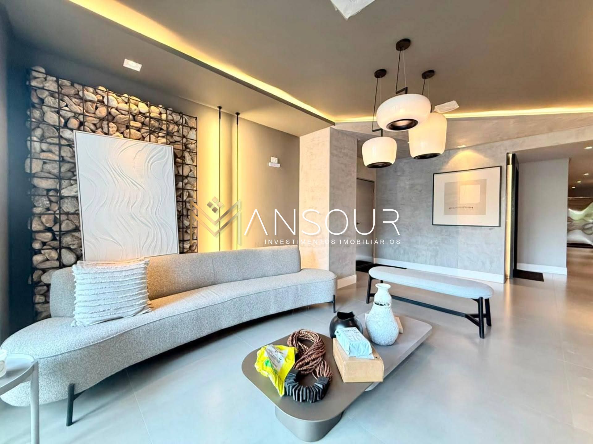 Apartamento Para Vender com 02 quartos 01 suítes no bairro Tabuleiro em Itapema