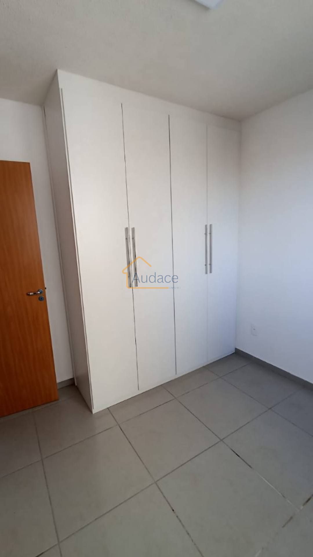 Vende-se Apto Aquaville