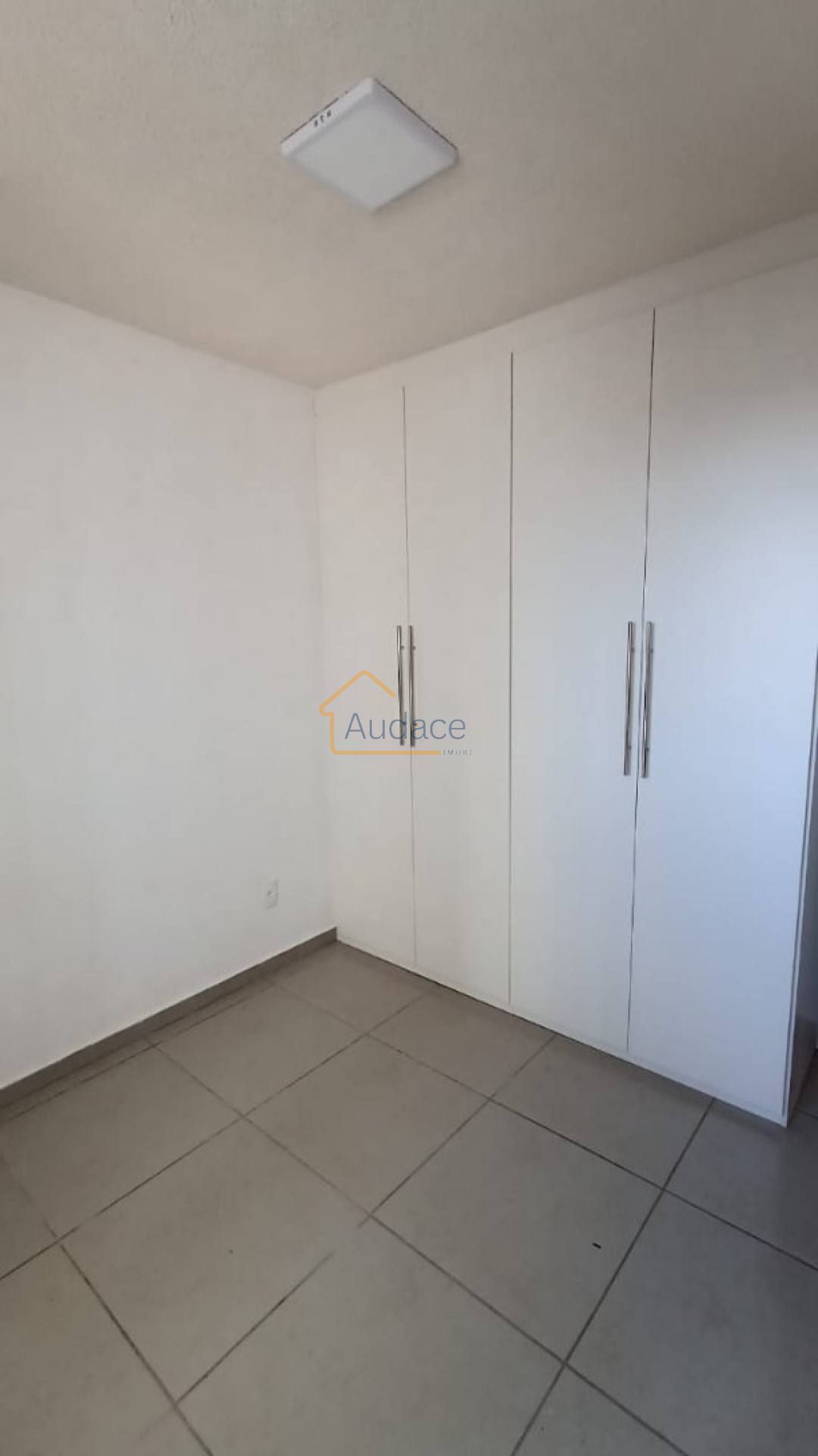 Vende-se Apto Aquaville