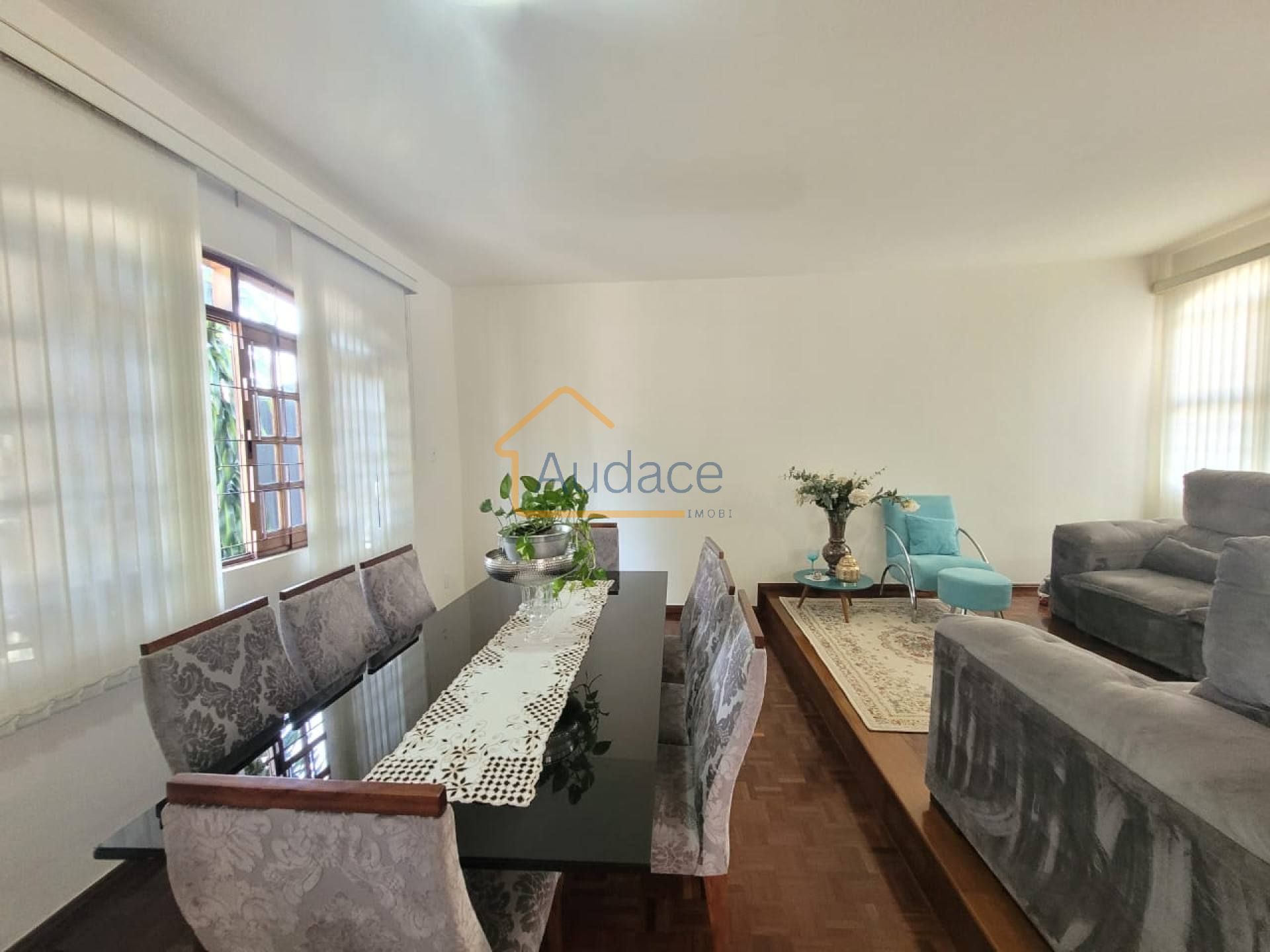 Vende-se Casa Jd. Andrade