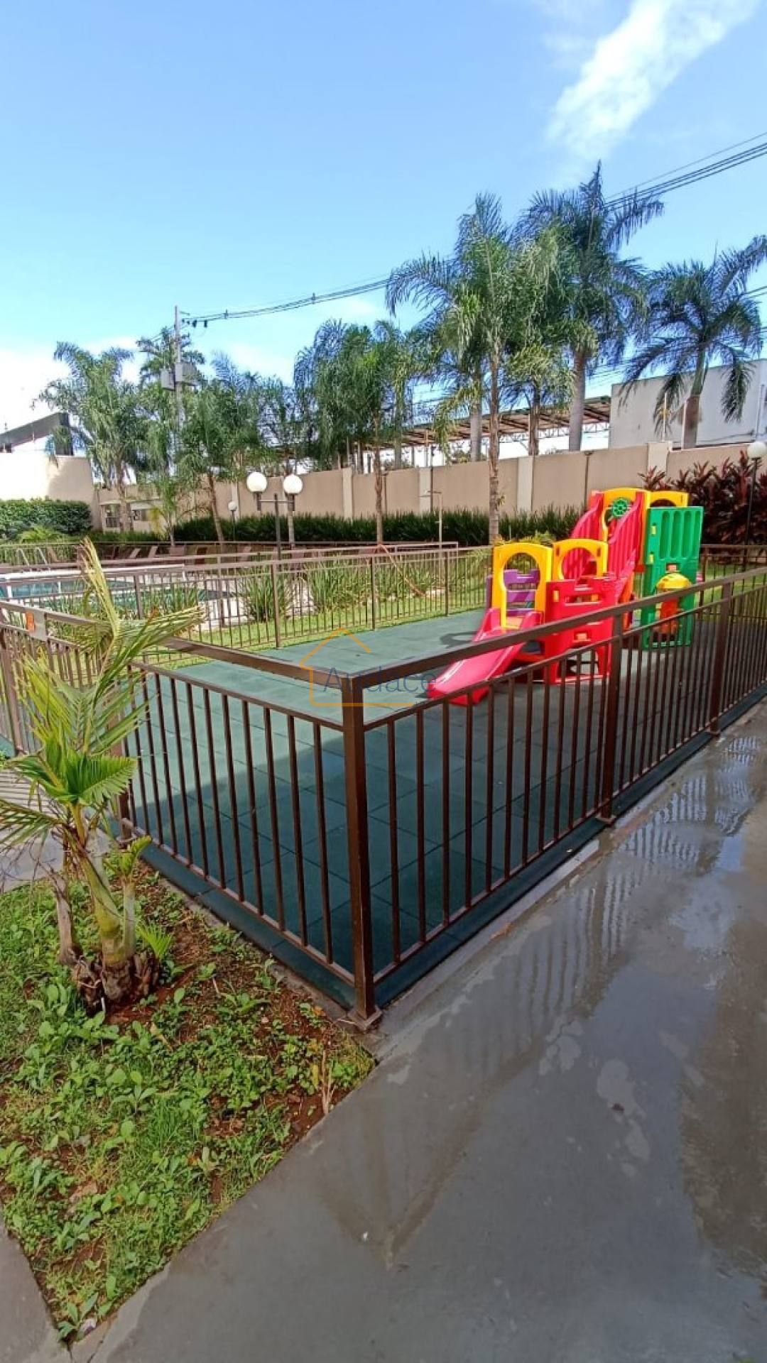 Vende-se Apto Residencial La Sicília