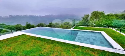 Casa à venda no condomínio Mar Azul