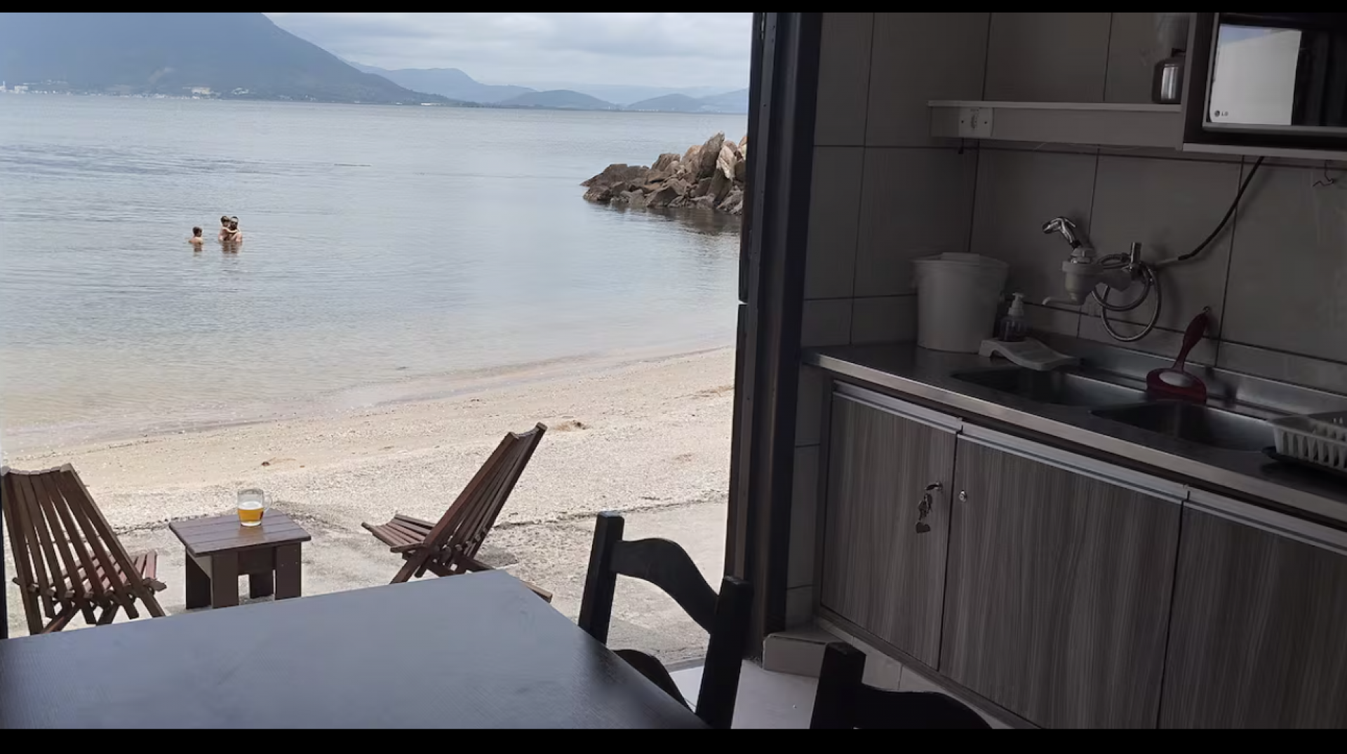 STUDIO Pé na Areia – Conforto e Praticidade na Ilha da Magia