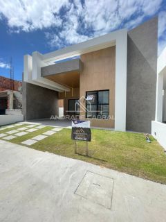 Condomínio Padang – Casa Ampla e Confortável!