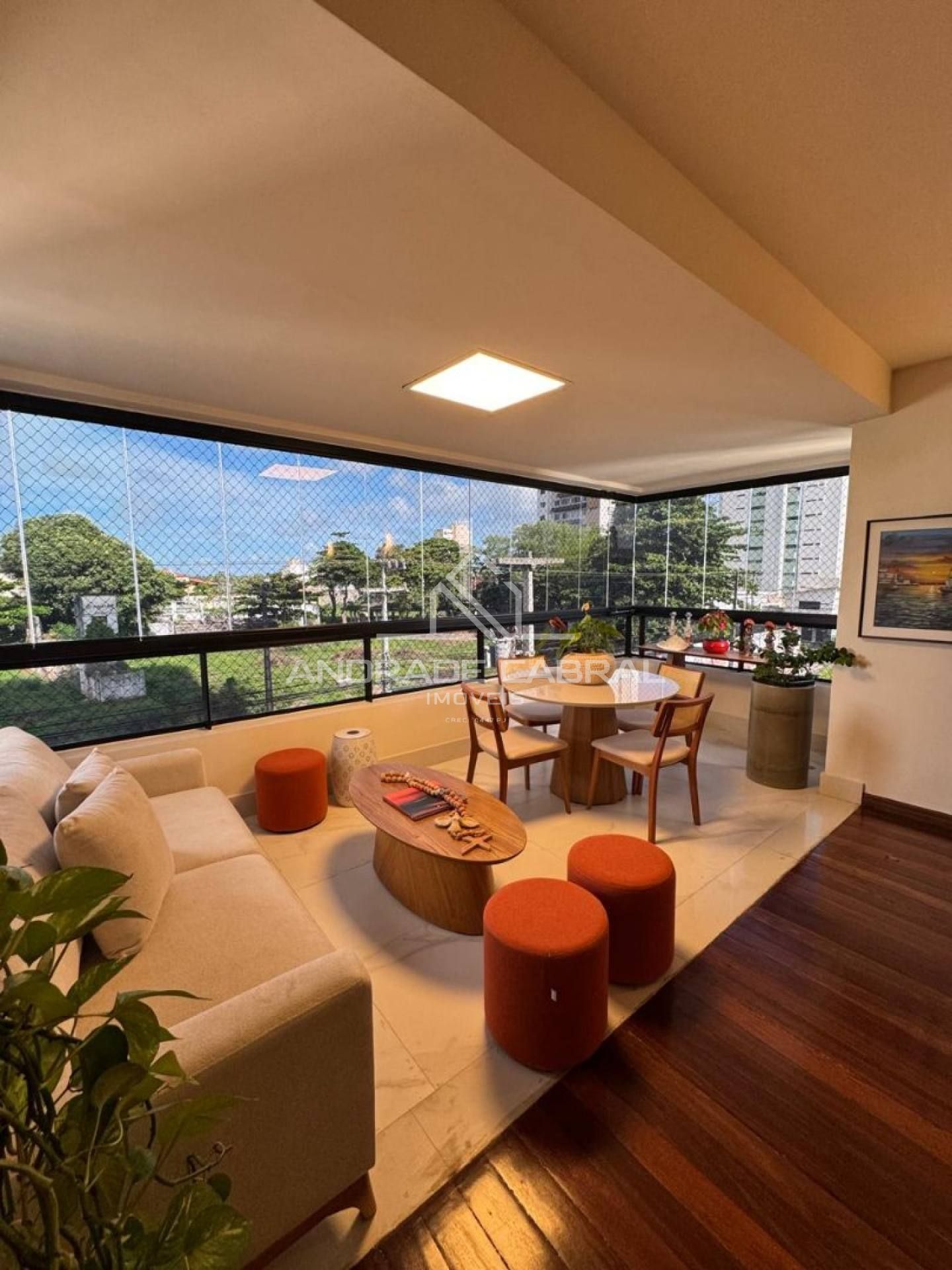 Vila Bourghese - Apto de alto padrão com acabamento impecável.