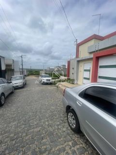 Casa á venda em Itaporanga