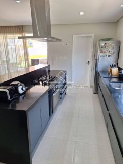 Casa completa à venda no - Condomínio Reserva Aimoré