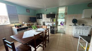 Casa - Rua Pernambuco