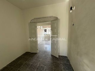 TERRENO COM DUAS CASAS NO INÁCIO BARBOSA