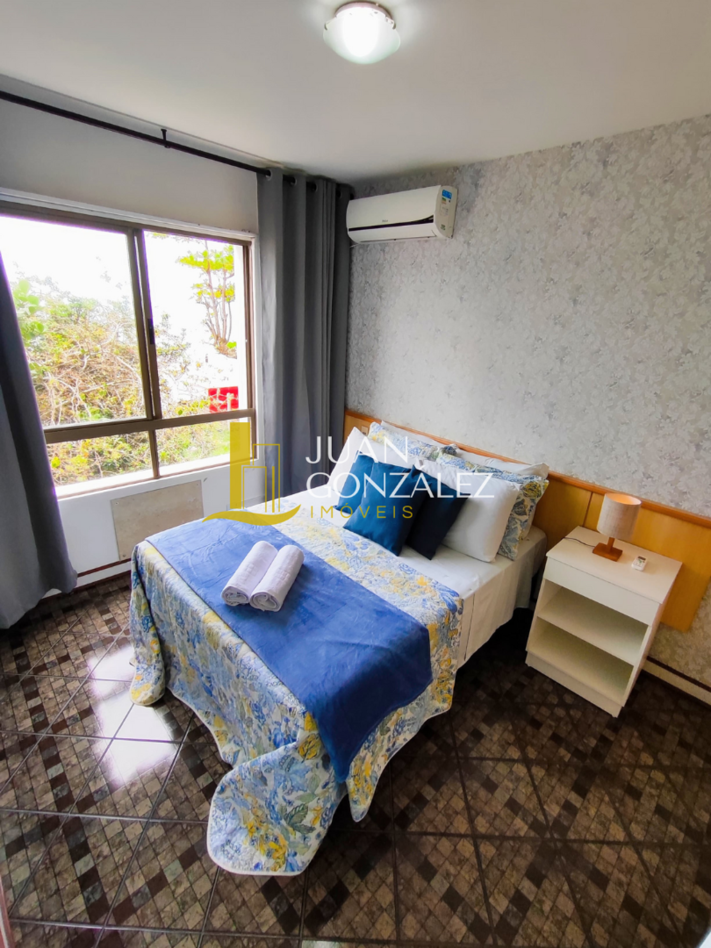 Apartamento Para Temporada com 2 quartos no bairro Canasvieiras em Florianópolis