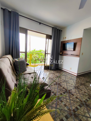 Apartamento Para Temporada com 2 quartos no bairro Canasvieiras em Florianópolis