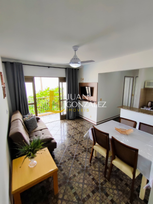 Apartamento Para Temporada com 2 quartos no bairro Canasvieiras em Florianópolis