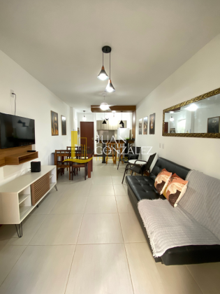 Apartamento Para Temporada com 2 quartos no bairro Canasvieiras em Florianópolis