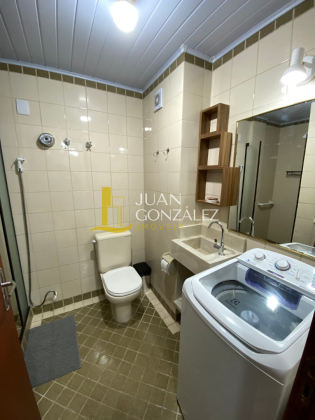 Apartamento Para Temporada com 2 quartos no bairro Canasvieiras em Florianópolis