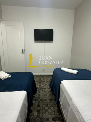 Apartamento Para Temporada com 2 quartos no bairro Canasvieiras em Florianópolis