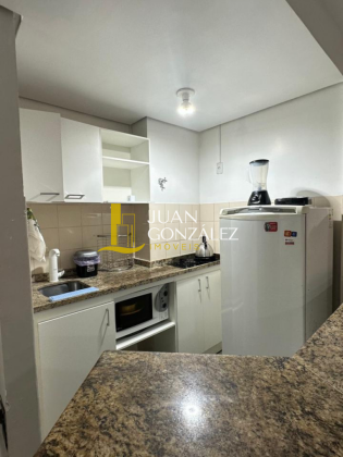 Apartamento Para Temporada com 2 quartos no bairro Canasvieiras em Florianópolis