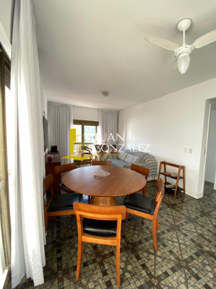 Apartamento Para Temporada com 2 quartos, sendo 1 suite no bairro Canasvieiras em Florianópolis