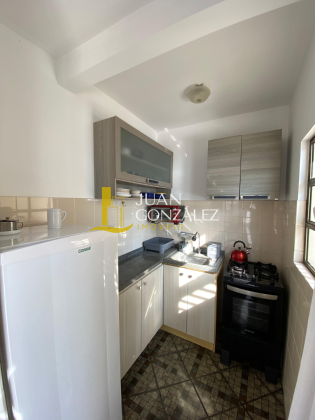 Apartamento Para Temporada com 2 quartos, sendo 1 suite no bairro Canasvieiras em Florianópolis