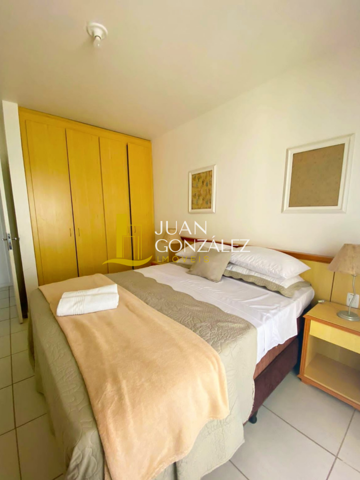 Apartamento Para Temporada com 2 quartos, 1 sendo suíte no bairro Canasvieiras em Florianópolis