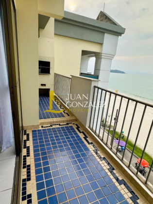 Apartamento Para Temporada com 2 quartos, 1 sendo suíte no bairro Canasvieiras em Florianópolis