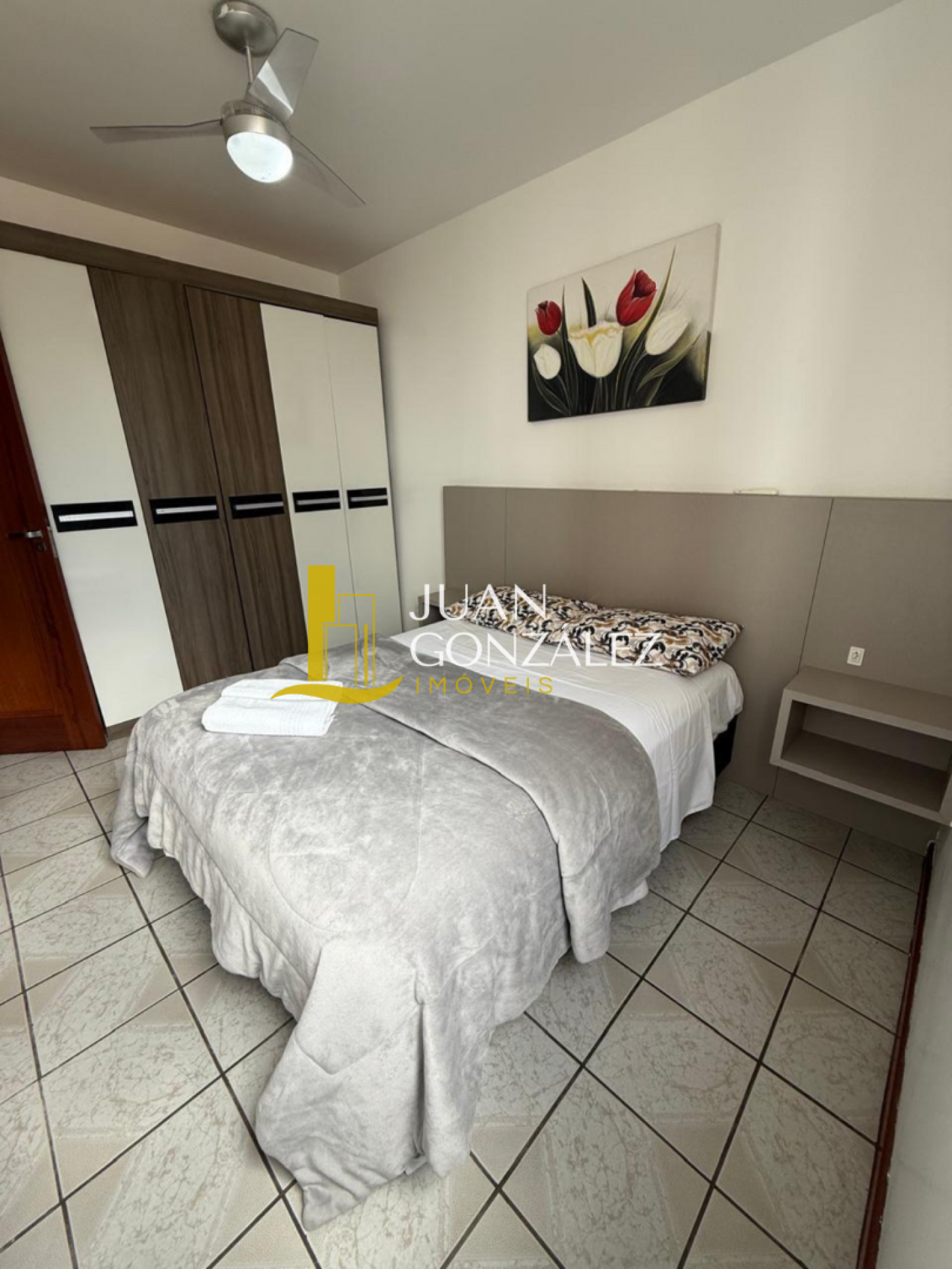 Apartamento Para Temporada com 02 quartos no bairro Canasvieiras em Florianópolis