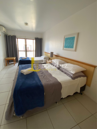 Apartamento Para Temporada com 02 quartos, sendo 01 suíte no bairro Canasvieiras em Florianópolis