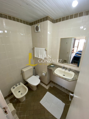Apartamento Para Temporada com 02 quartos, sendo 01 suíte no bairro Canasvieiras em Florianópolis