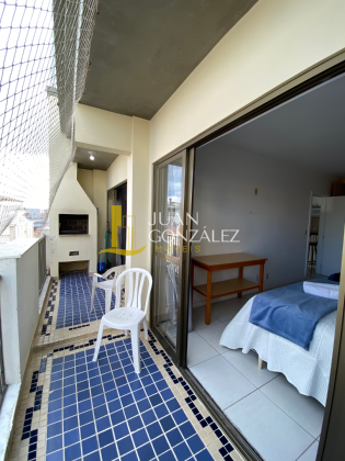 Apartamento Para Temporada com 02 quartos, sendo 01 suíte no bairro Canasvieiras em Florianópolis
