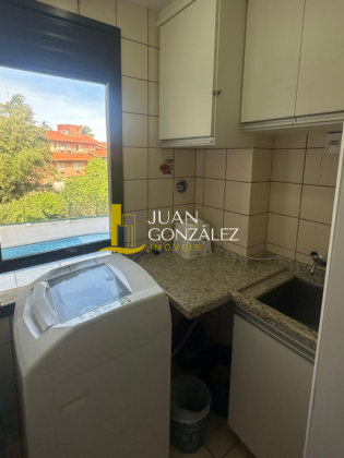 Apartamento Para Temporada com 02 quartos no bairro Canasvieiras em Florianópolis