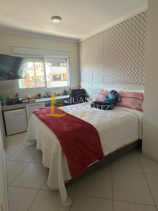 Cobertura à Venda com 03 quartos, sendo 02 suítes no bairro Canasvieiras em Florianópolis