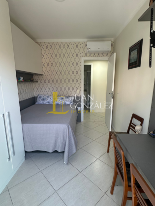 Cobertura à Venda com 03 quartos, sendo 02 suítes no bairro Canasvieiras em Florianópolis