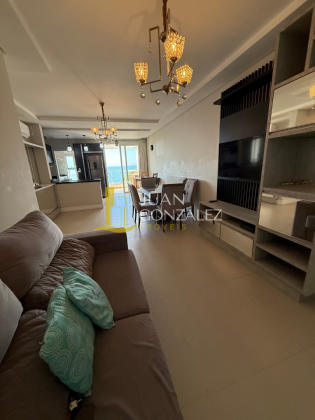 Apartamento Exclusivo para a venda Frente para o Mar no bairro Canasvieiras em Florianópolis