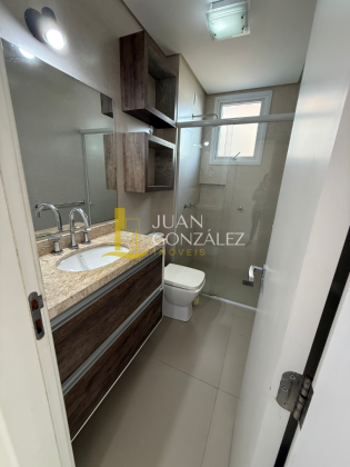 Apartamento Exclusivo para a venda Frente para o Mar no bairro Canasvieiras em Florianópolis