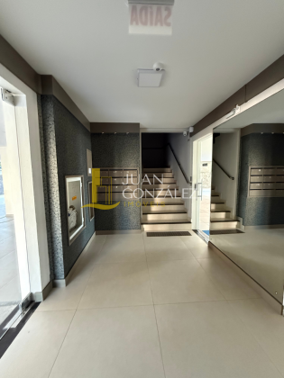 Apartamento Exclusivo para a venda Frente para o Mar no bairro Canasvieiras em Florianópolis