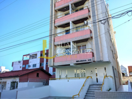 Apartamento Para Vender com 01 quarto, em  Localização Estratégica no bairro Canasvieiras em Florianópolis