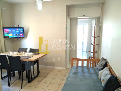 Apartamento Para Vender com 01 quarto, em  Localização Estratégica no bairro Canasvieiras em Florianópolis