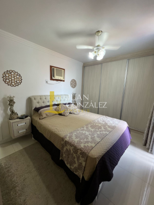 Apartamento Para Vender com 02 quartos sendo 01 suíte no bairro Canasvieiras em Florianópolis