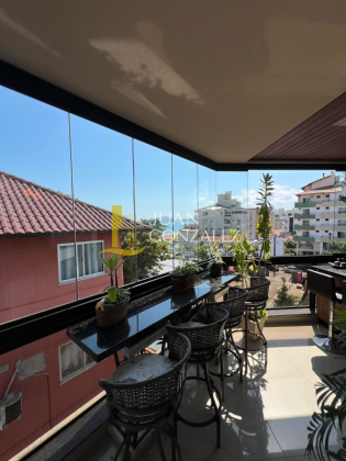 Apartamento Para Vender com 02 quartos sendo 01 suíte no bairro Canasvieiras em Florianópolis