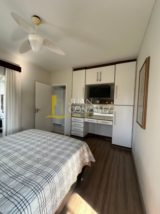 Casa Para Temporada com 3 quartos, sendo 1 suíte no bairro Jurerê In em Florianópolis