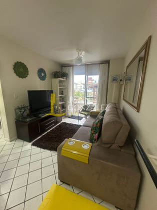 Apartamento Para Vender com 01 quarto no bairro Canasvieiras em Florianópolis